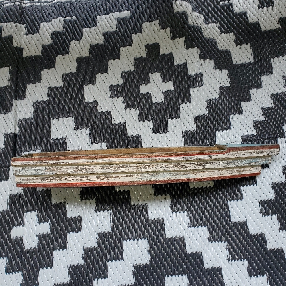 New Hobby Lobby Rustic Distressed Wooden Tabletop Centerpiece Boat - Picture 2 of 5